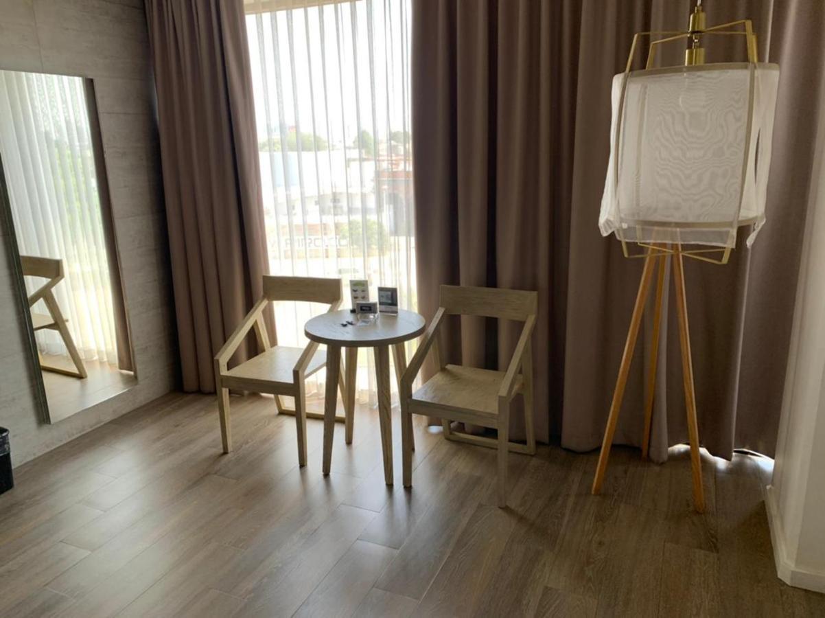Motel Okura Villas Y Suites Гвадалахара Экстерьер фото