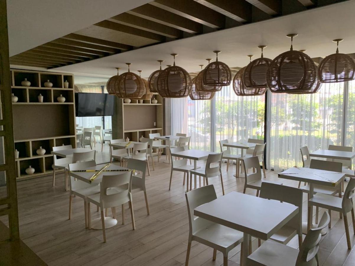 Motel Okura Villas Y Suites Гвадалахара Экстерьер фото